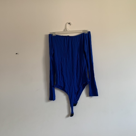 8 | Prettlylittlething Cobalt Bardot Bodysuit - Picture 2 of 4